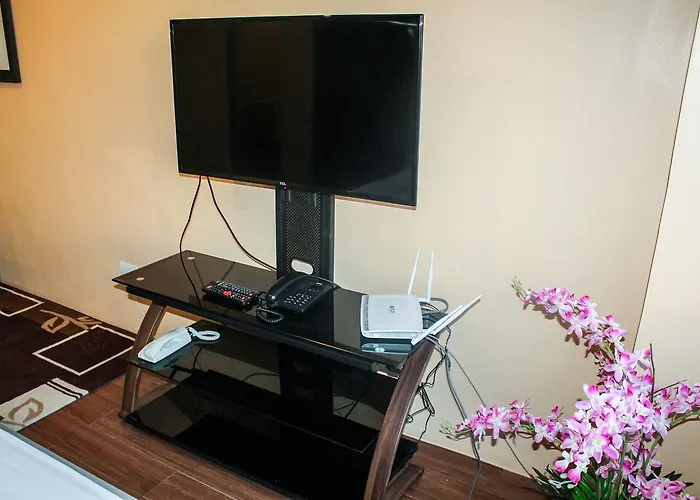 Titan 22p At Wh Taft Residences Apartment Manila